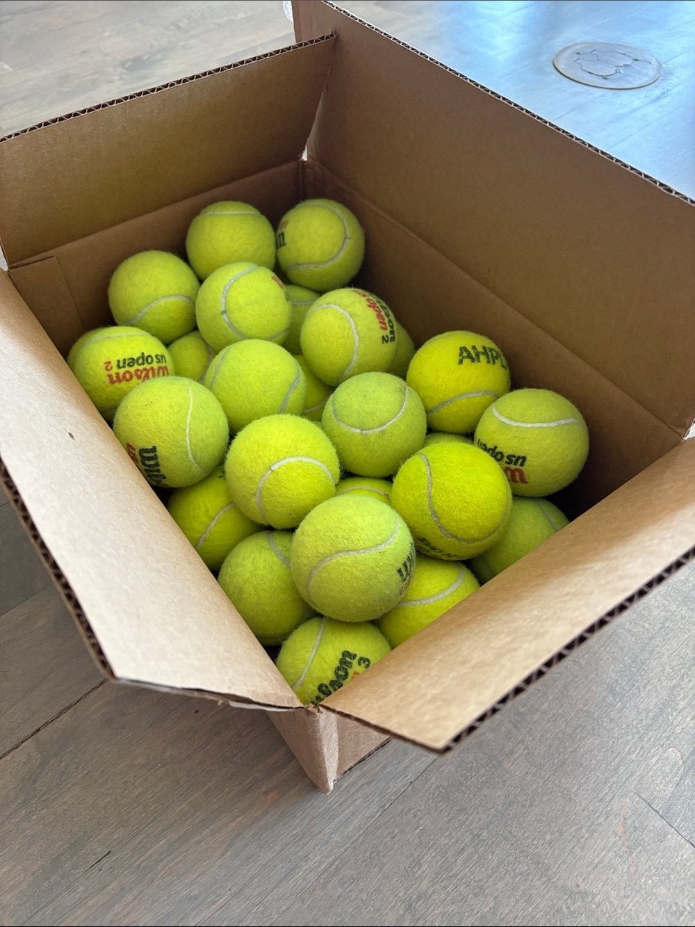 30 Used tennis balls- crafts, kids, dogs